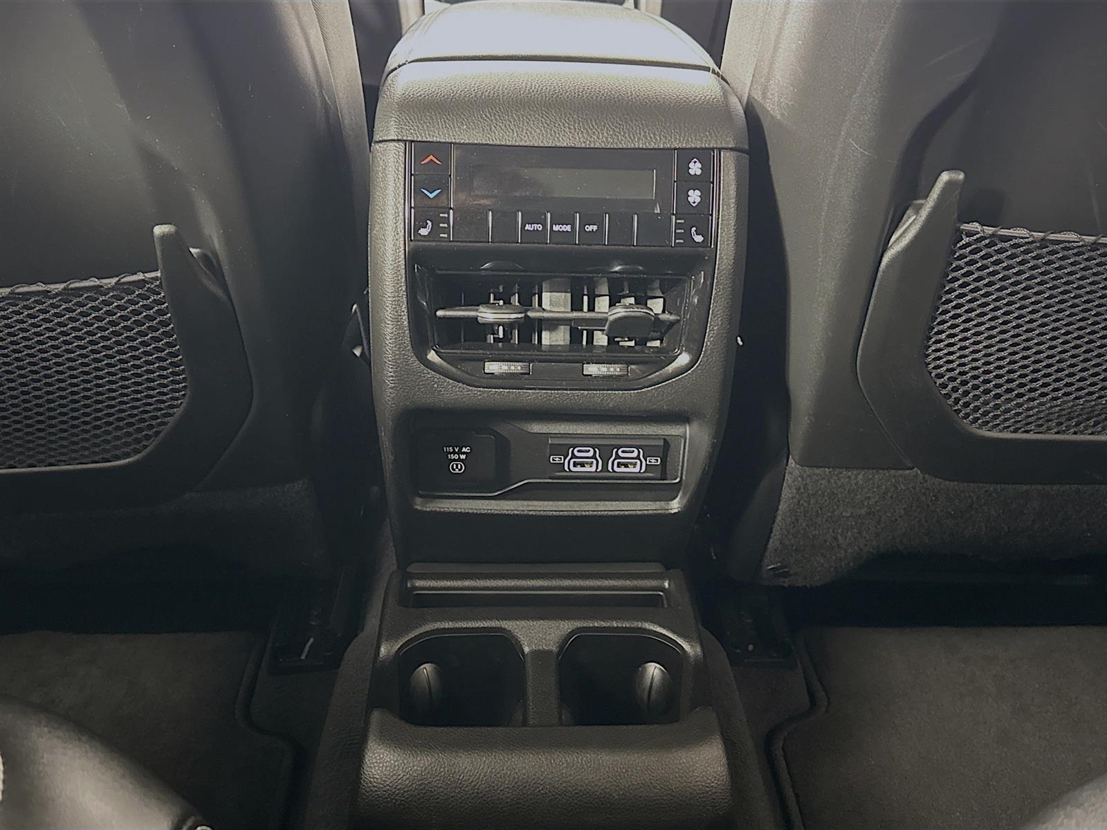 Vehicle image 40 of 51