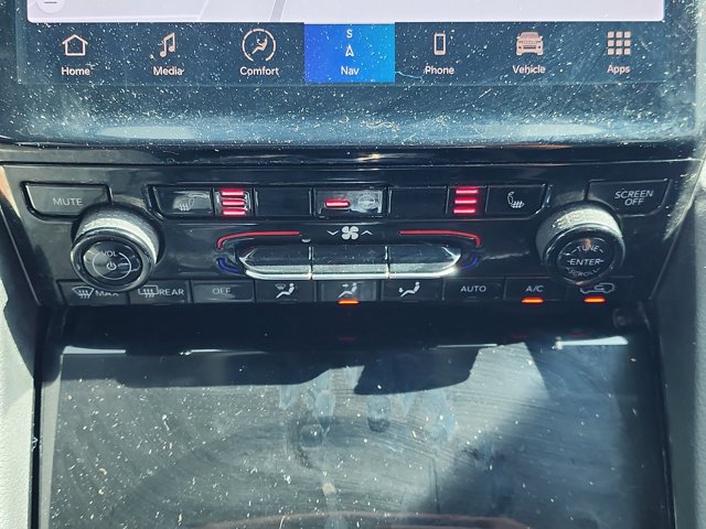 Vehicle image 28 of 28