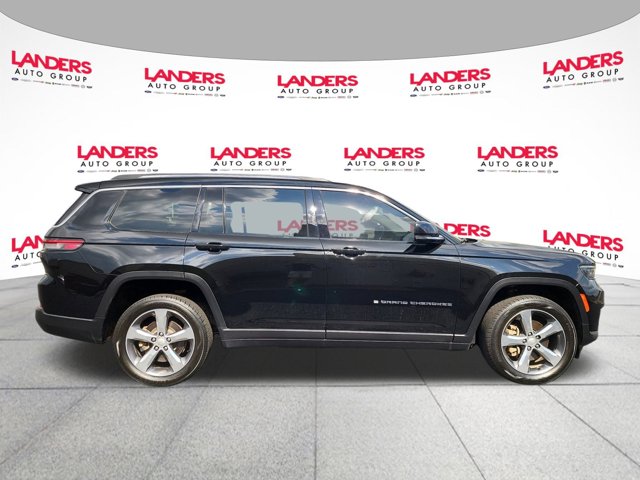 Vehicle image 4 of 28