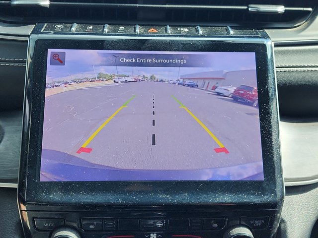 Vehicle image 20 of 28
