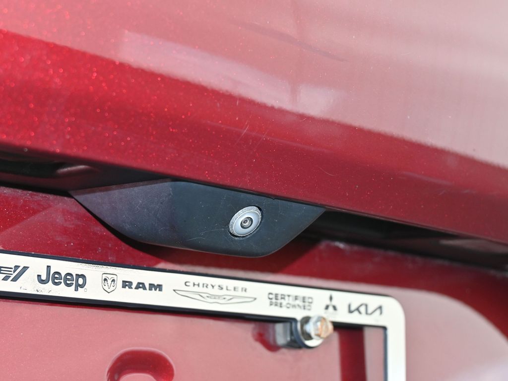 Vehicle image 67 of 78