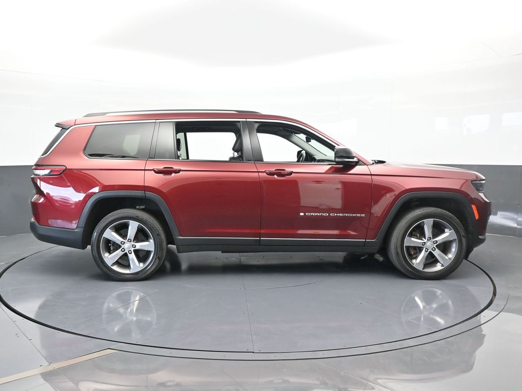 Vehicle image 12 of 78