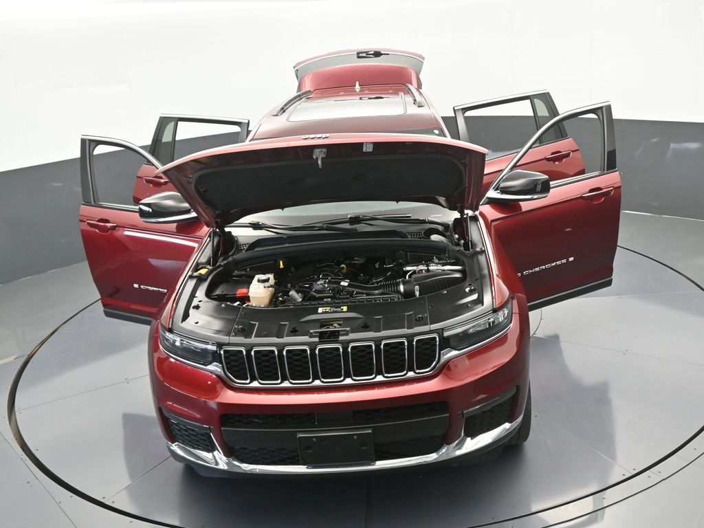 Vehicle image 77 of 78
