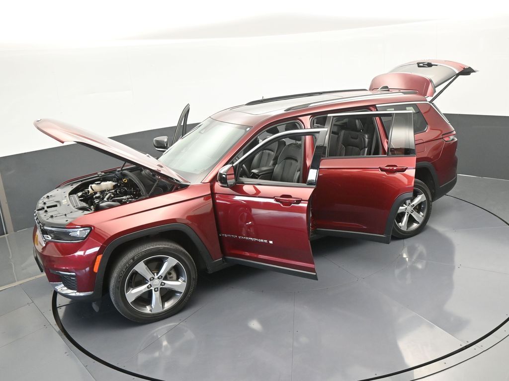 Vehicle image 6 of 78