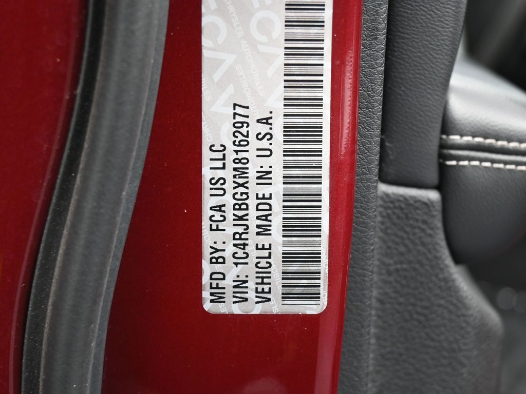 Vehicle image 46 of 78