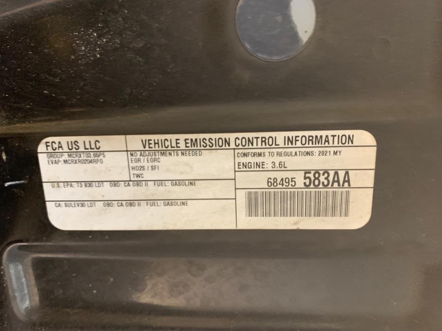 Vehicle image 60 of 61