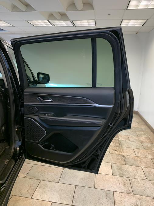 Vehicle image 48 of 61