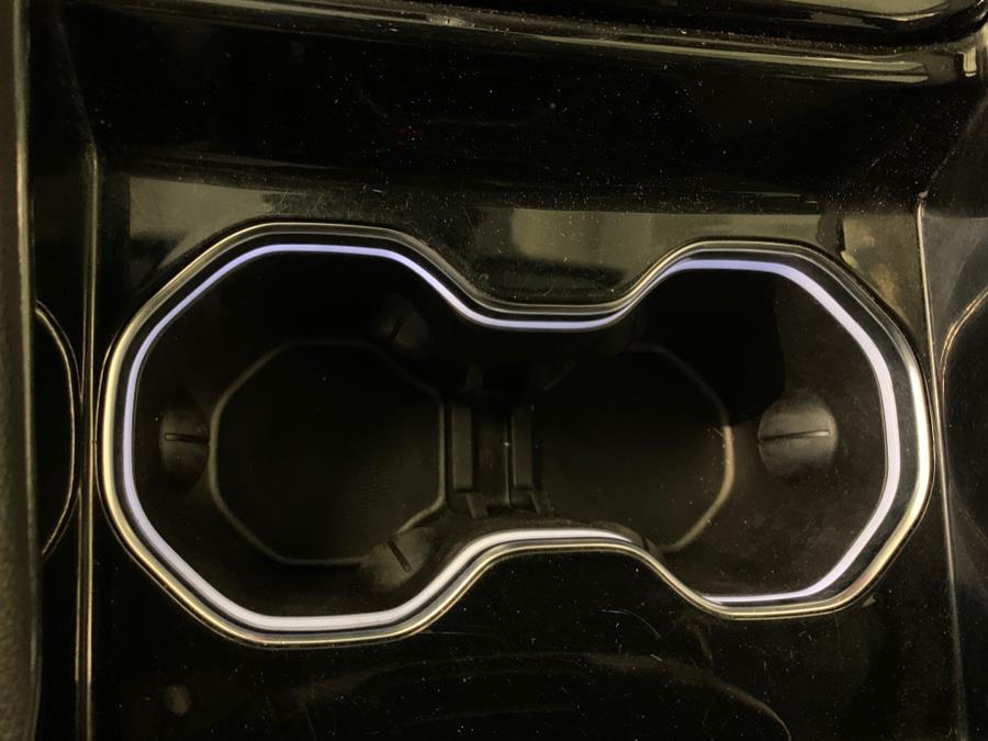 Vehicle image 39 of 61