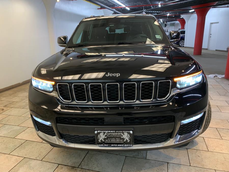 Vehicle image 2 of 61