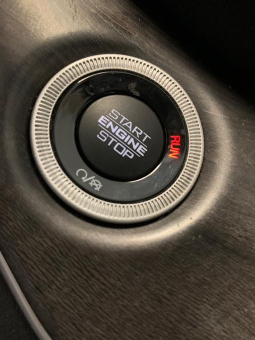 Vehicle image 24 of 61