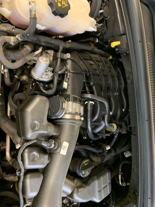 Vehicle image 59 of 61