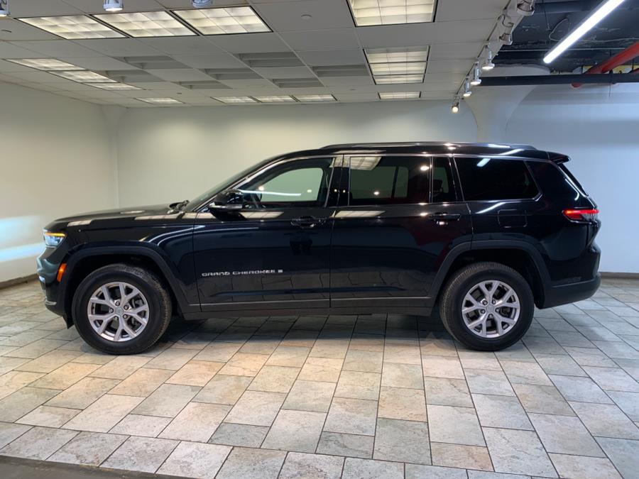 Vehicle image 8 of 61