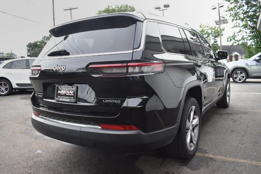 Vehicle image 6 of 47