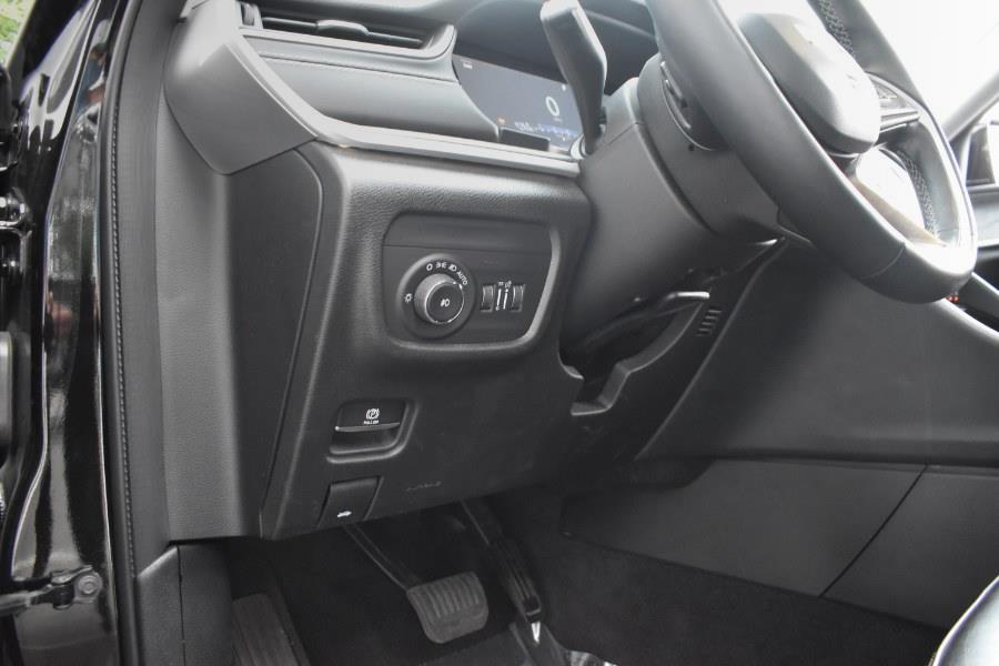 Vehicle image 46 of 47