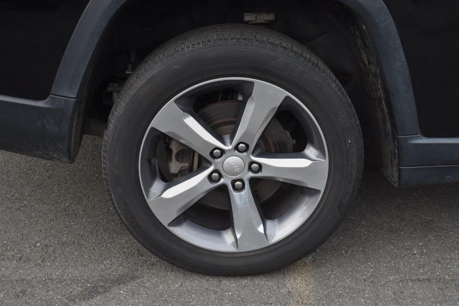 Vehicle image 12 of 47