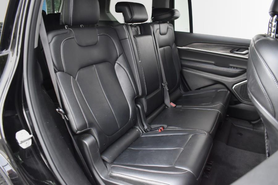 Vehicle image 16 of 47