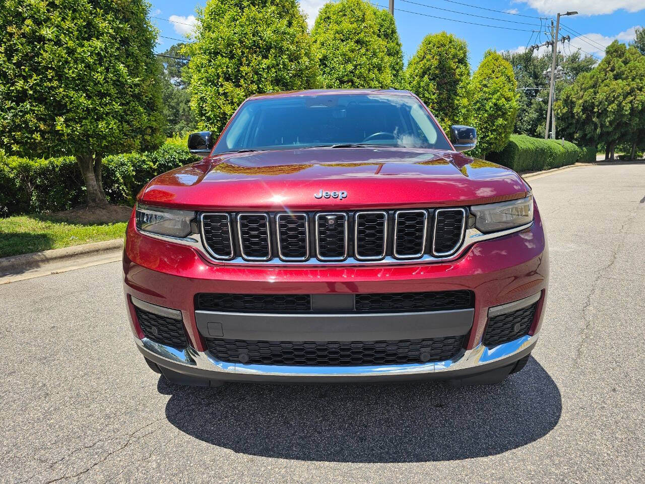 Vehicle image 2 of 49