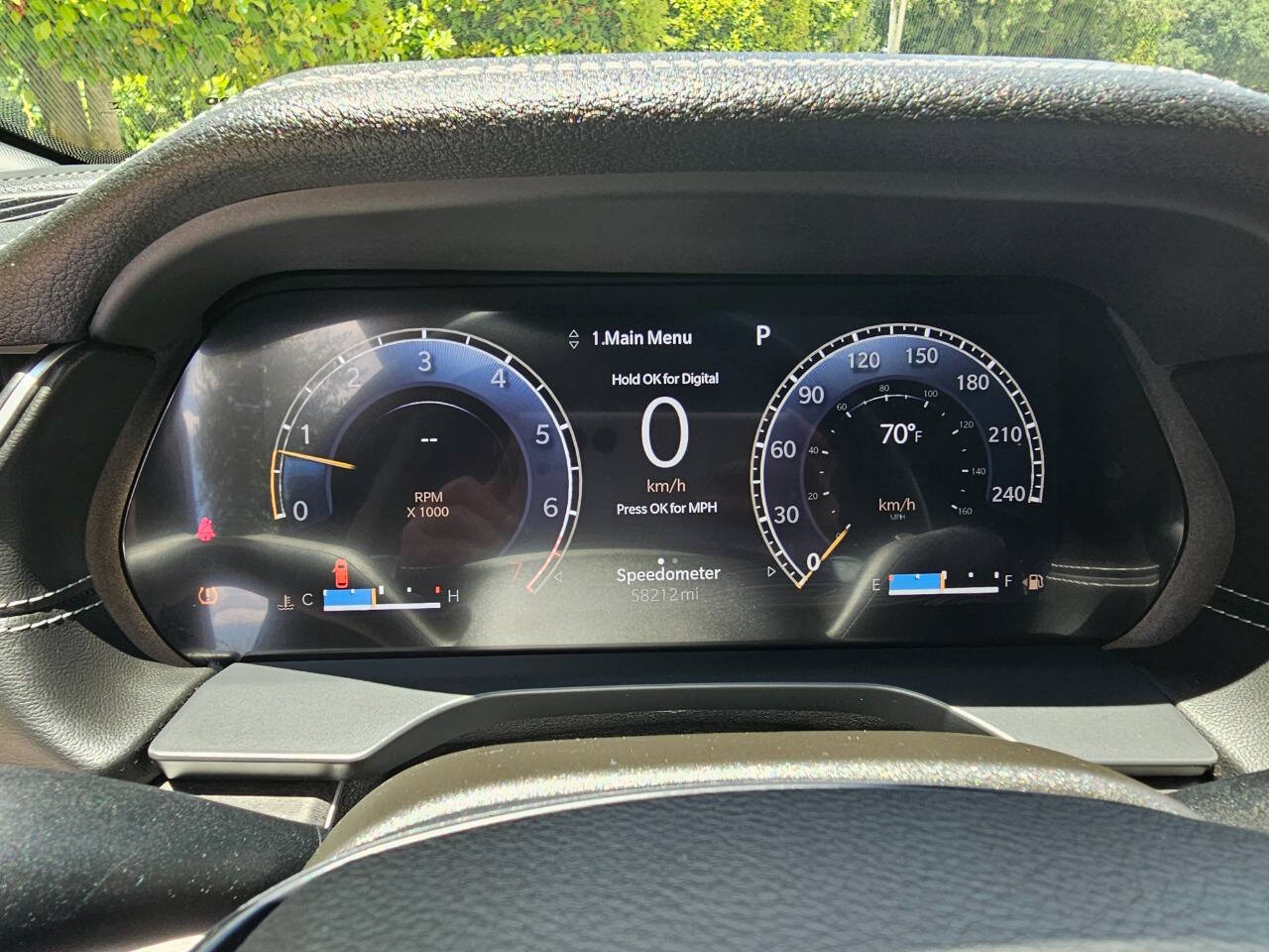 Vehicle image 18 of 49