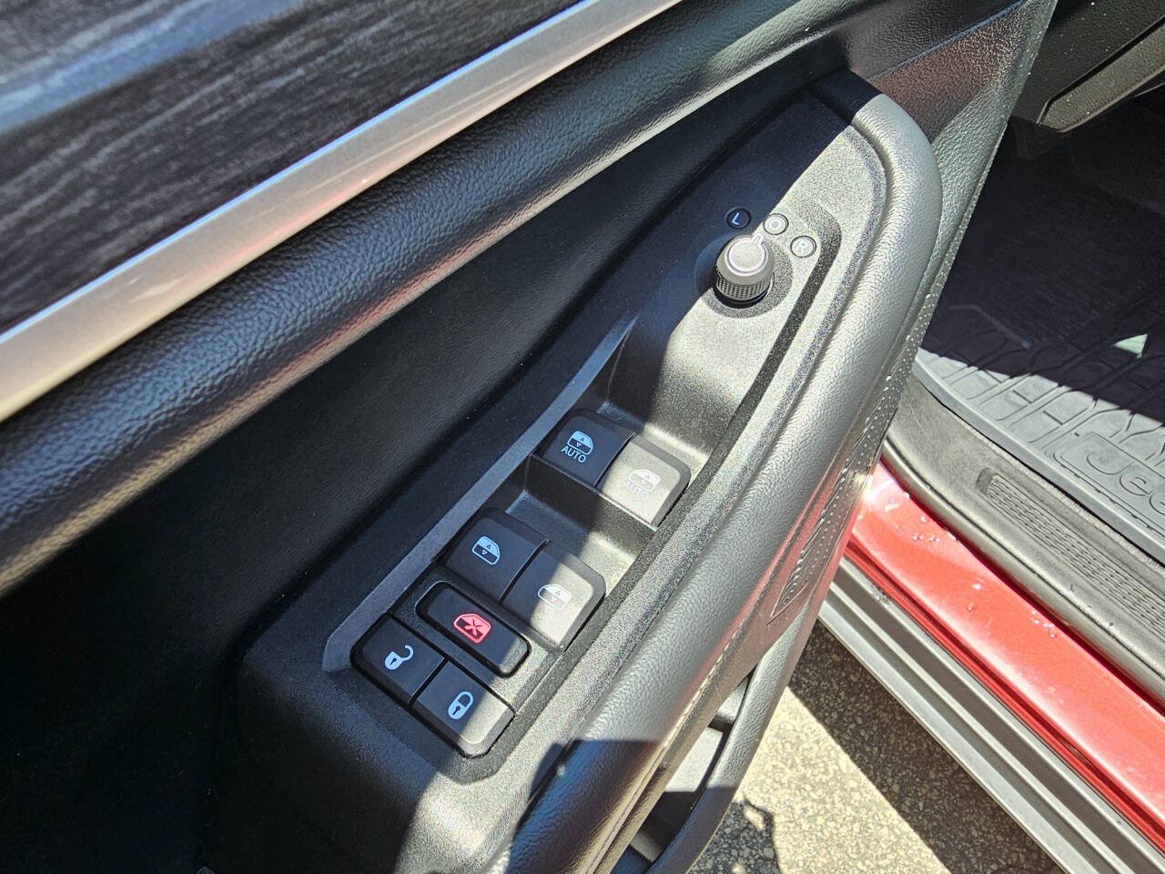 Vehicle image 12 of 49