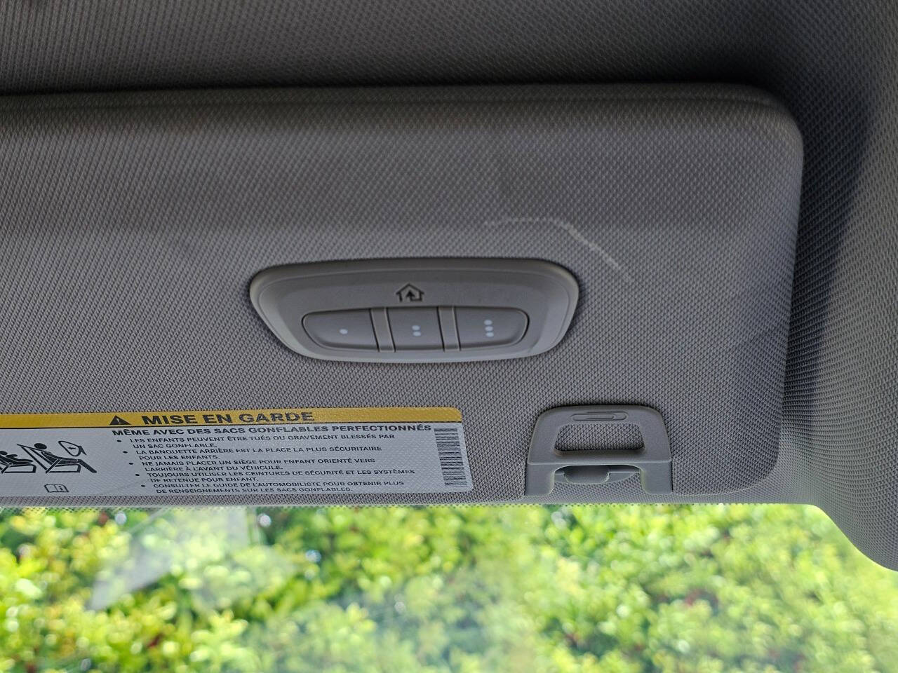 Vehicle image 35 of 49