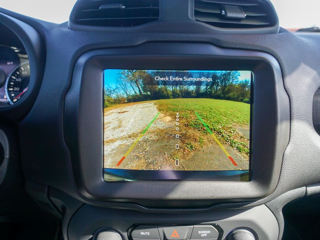 2021 Jeep Renegade 80th Anniversary Image 21 of 33