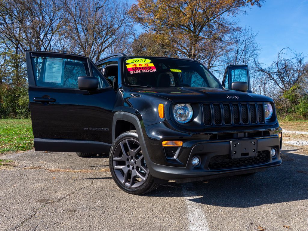 2021 Jeep Renegade 80th Anniversary Image 3 of 33