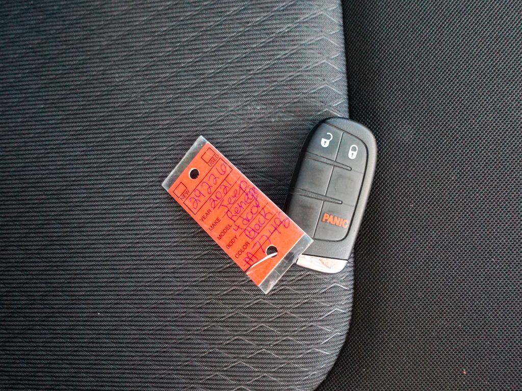 2021 Jeep Renegade 80th Anniversary Image 25 of 33