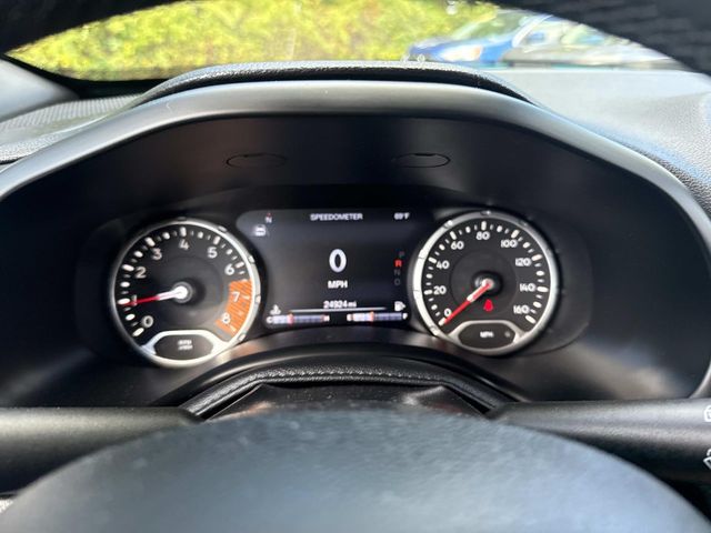 2021 Jeep Renegade Latitude Image 17 of 32