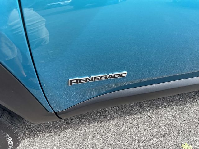 2021 Jeep Renegade Latitude Image 23 of 32