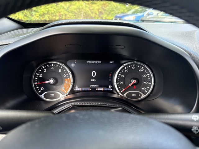 2021 Jeep Renegade Latitude Image 16 of 32