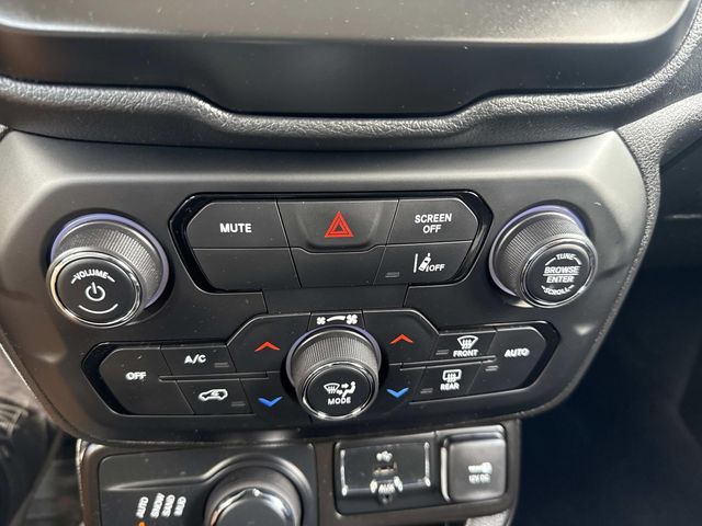 2021 Jeep Renegade Latitude Image 22 of 32