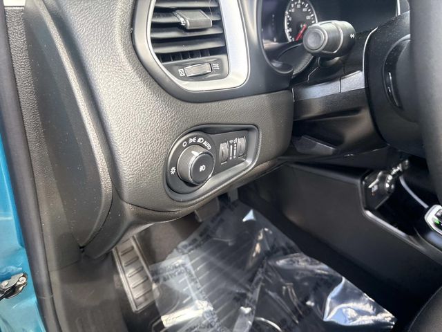 2021 Jeep Renegade Latitude Image 27 of 32