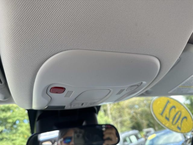 2021 Jeep Renegade Latitude Image 29 of 32