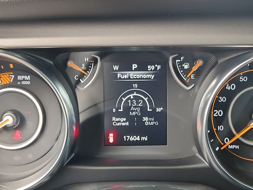 Vehicle image 19 of 28