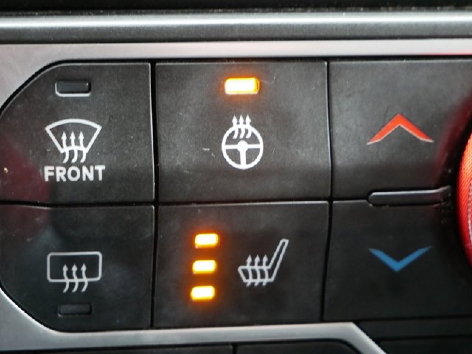 Vehicle image 25 of 27