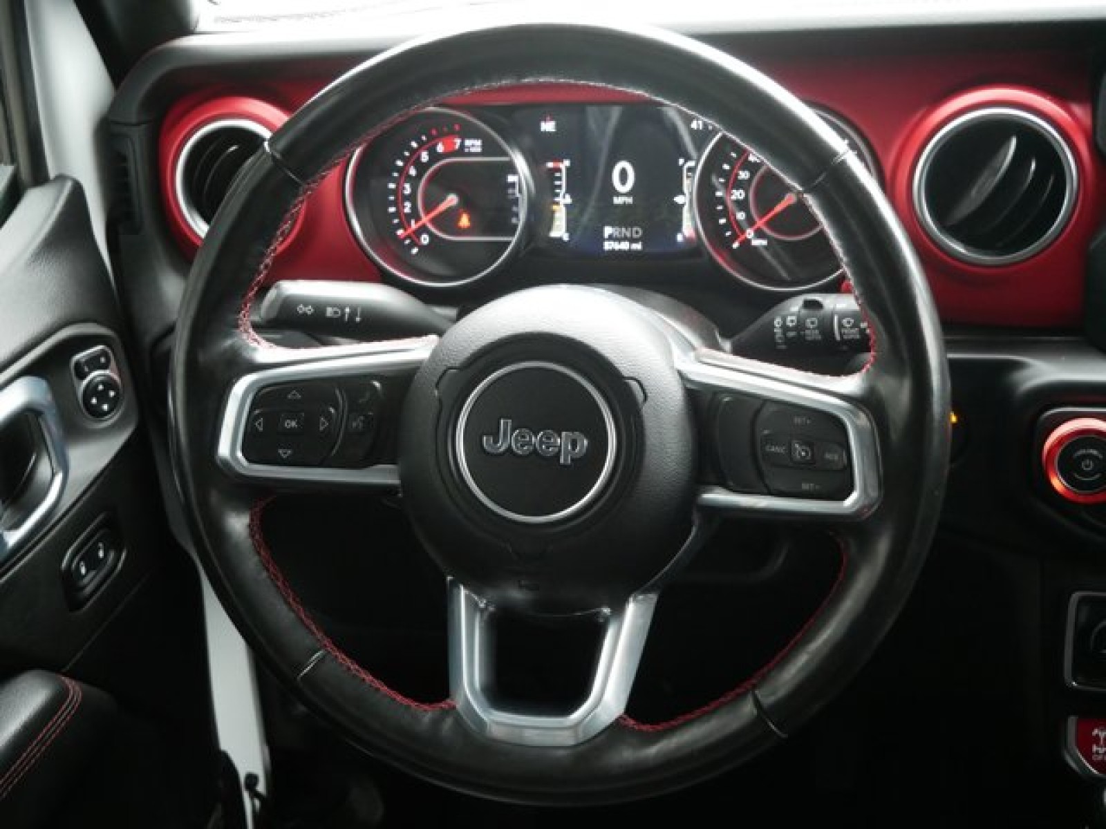 Vehicle image 12 of 27