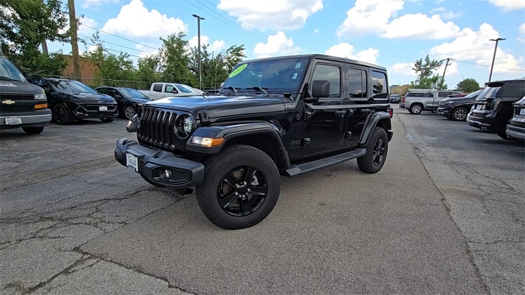 Vehicle image 2 of 40