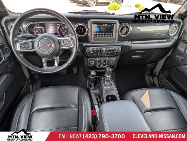 Vehicle image 9 of 23