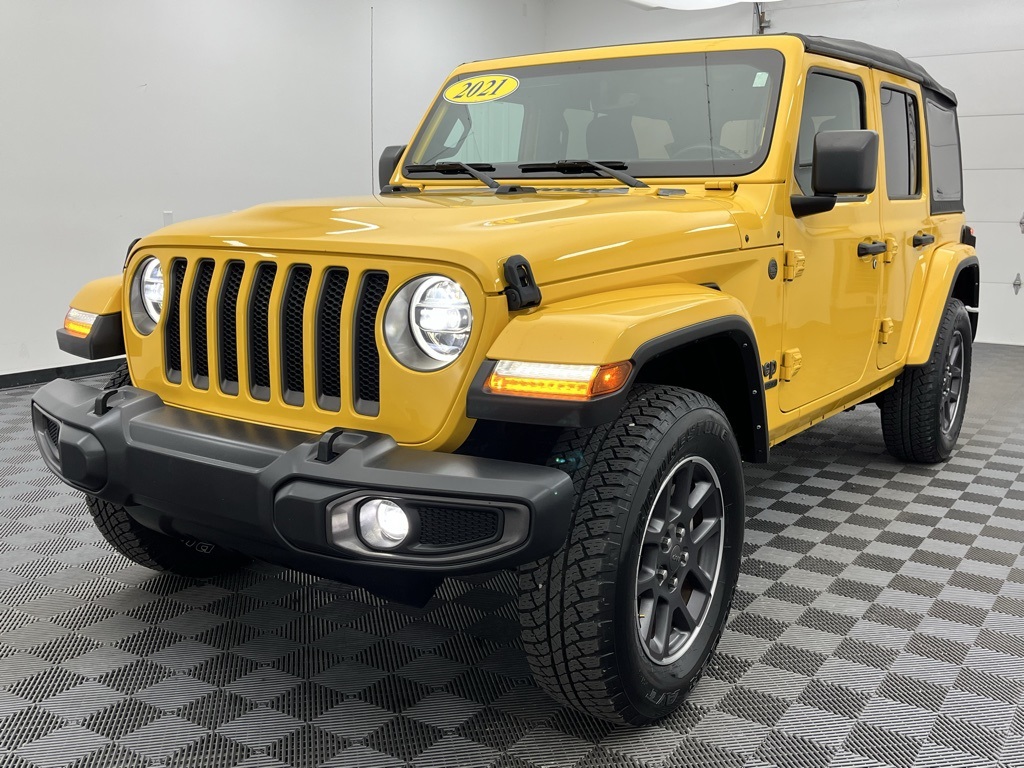 Vehicle image 1 of 32