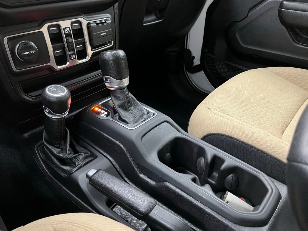 2021 Jeep Wrangler Unlimited Sport S Image 30 of 34