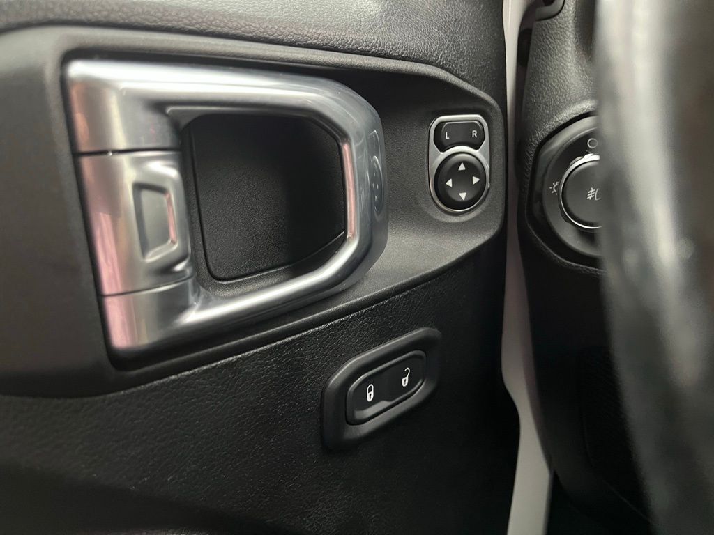 2021 Jeep Wrangler Unlimited Sport S Image 32 of 34