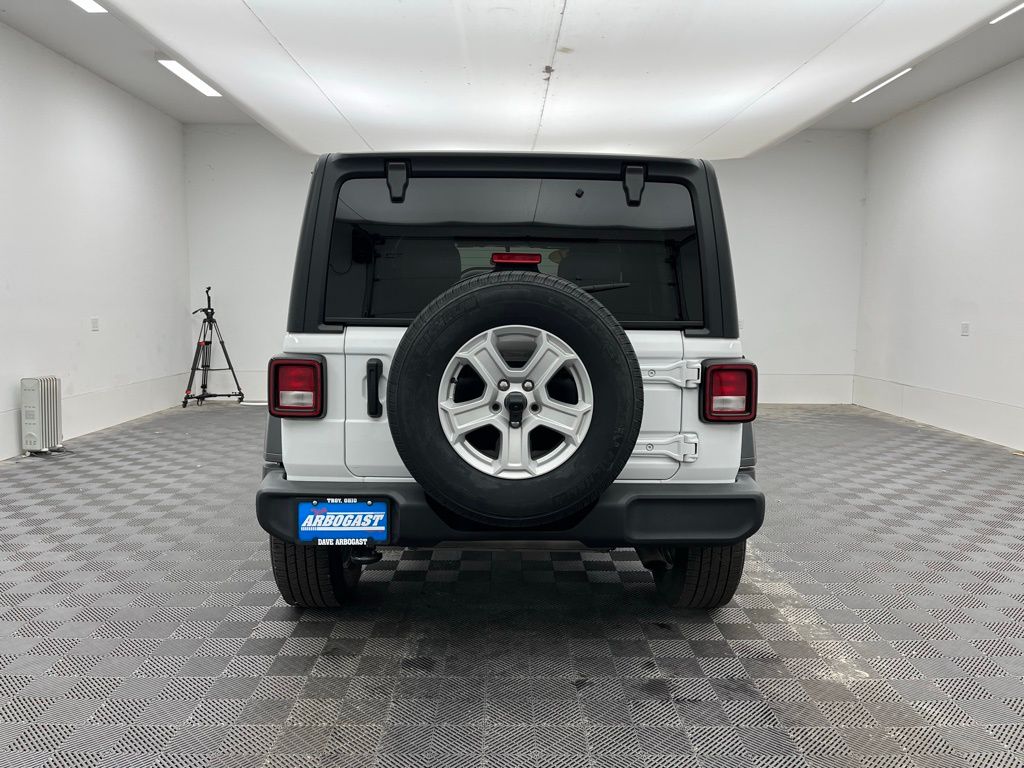 2021 Jeep Wrangler Unlimited Sport S Image 6 of 34