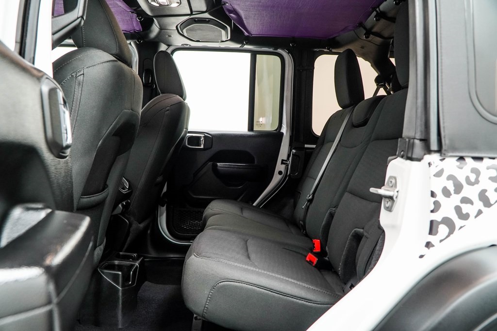 2021 Jeep Wrangler Unlimited Willys Image 14 of 46