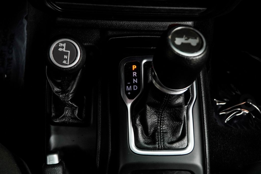 2021 Jeep Wrangler Unlimited Willys Image 25 of 46