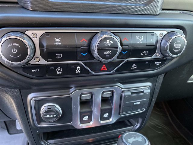 2021 Jeep Wrangler Willys Image 30 of 33