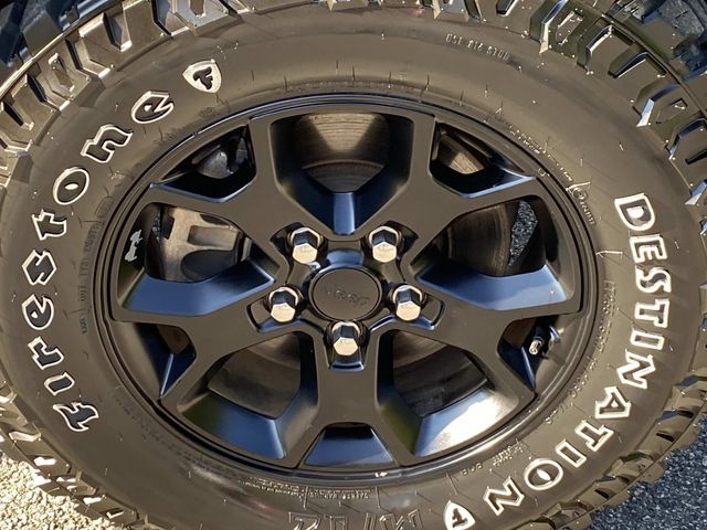 2021 Jeep Wrangler Willys Image 13 of 33