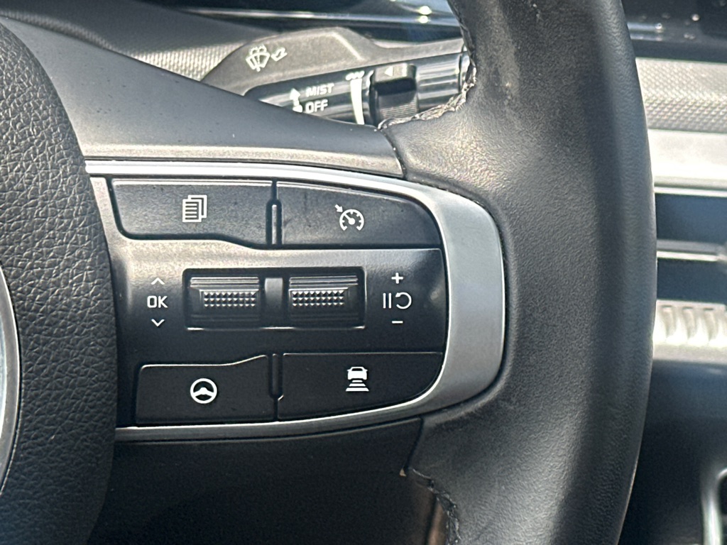 Vehicle image 44 of 45