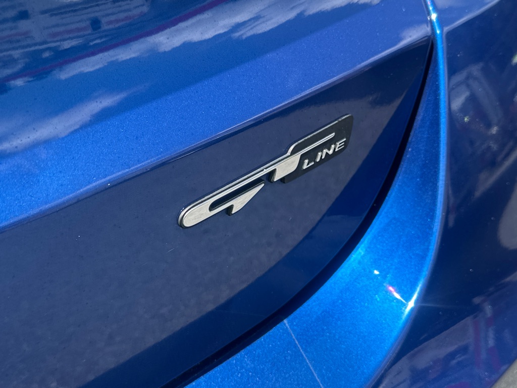 Vehicle image 43 of 45