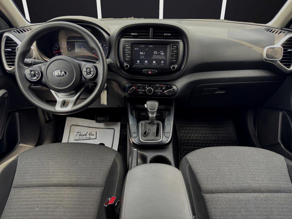 Vehicle image 12 of 20