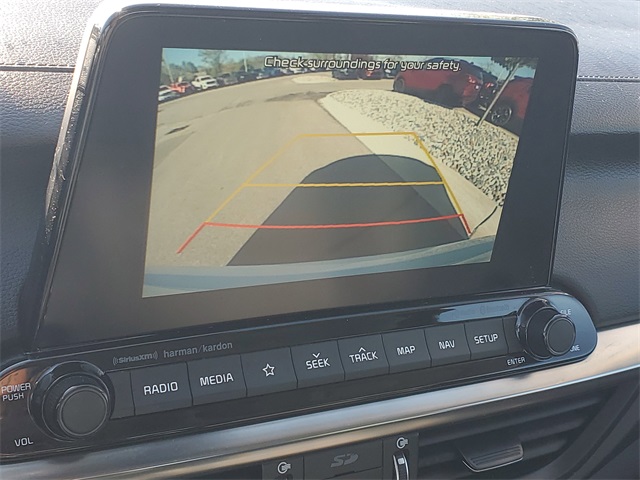 Vehicle image 24 of 27